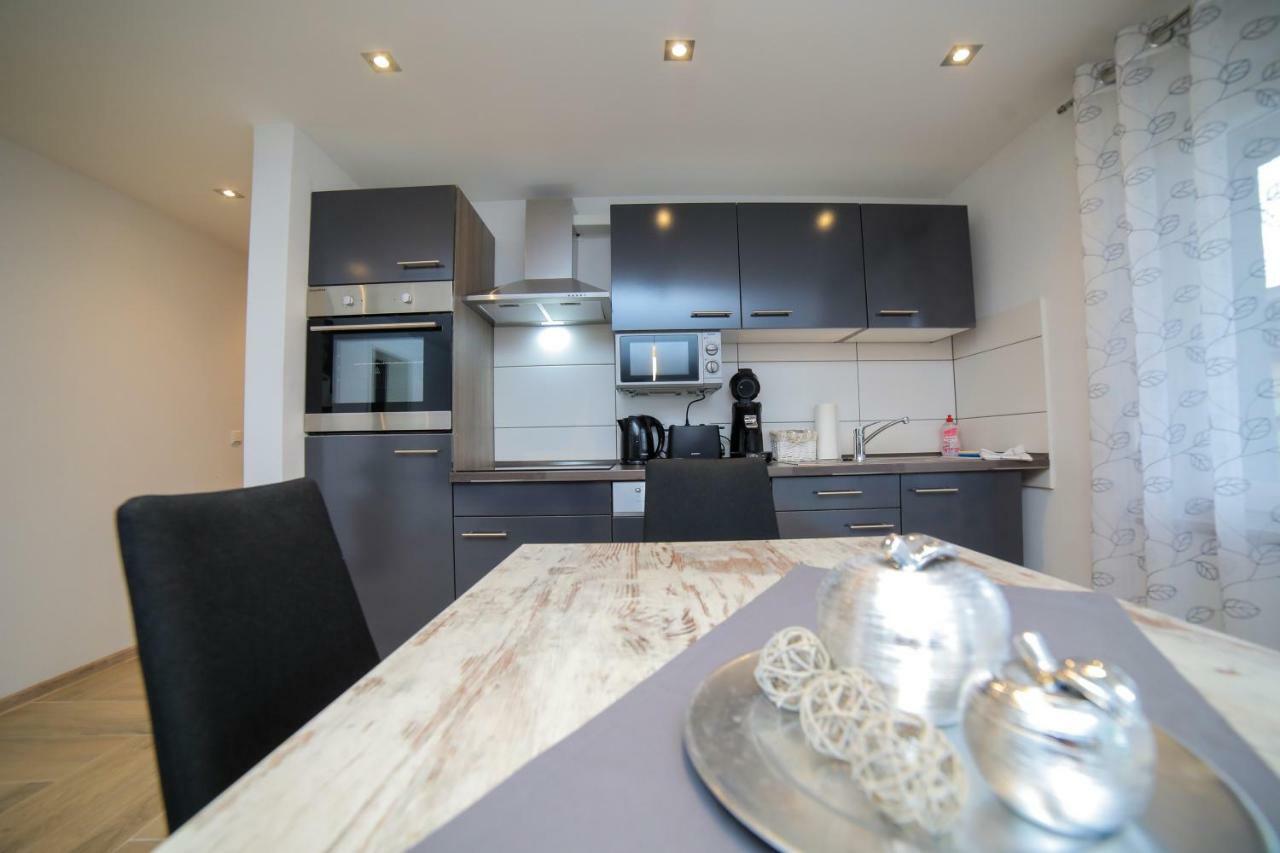 Apartment Claudia Sinsheim Zewnętrze zdjęcie