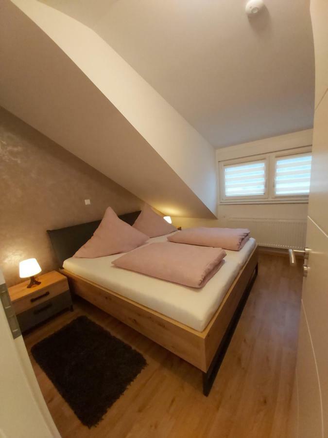 Apartment Claudia Sinsheim Zewnętrze zdjęcie